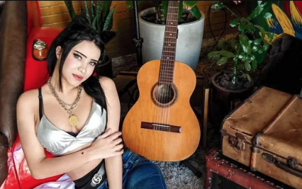 Fernanda Vegas promete ser novo nome do sertanejo