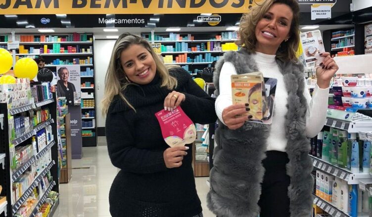 Renata Banhara e a empresária Patrícia Escada - Foto: Divulgação